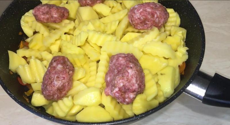 Блюдо.