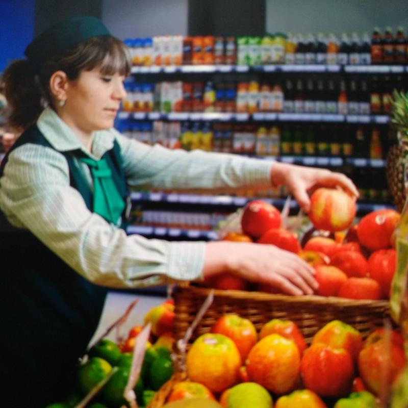 Продавец